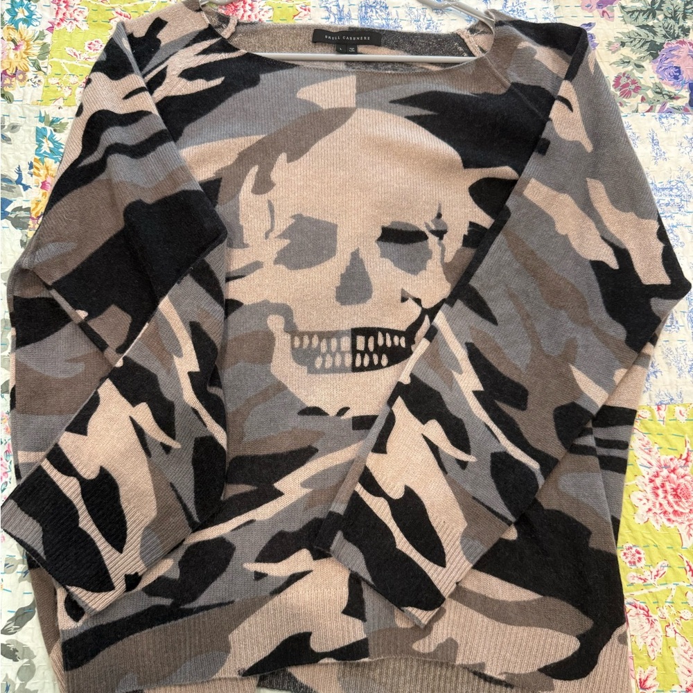 Skull Cashmere Camouflage Skull Crewneck Sweater - Beige, Black, Gray